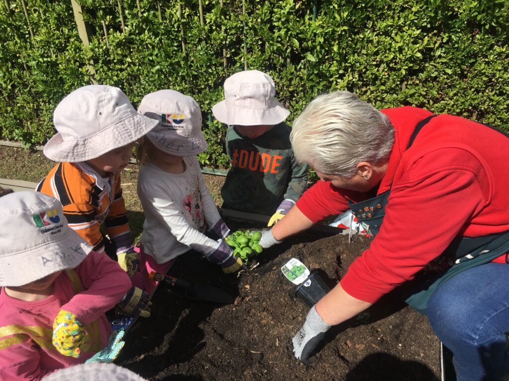 KU Leichhardt Gardening