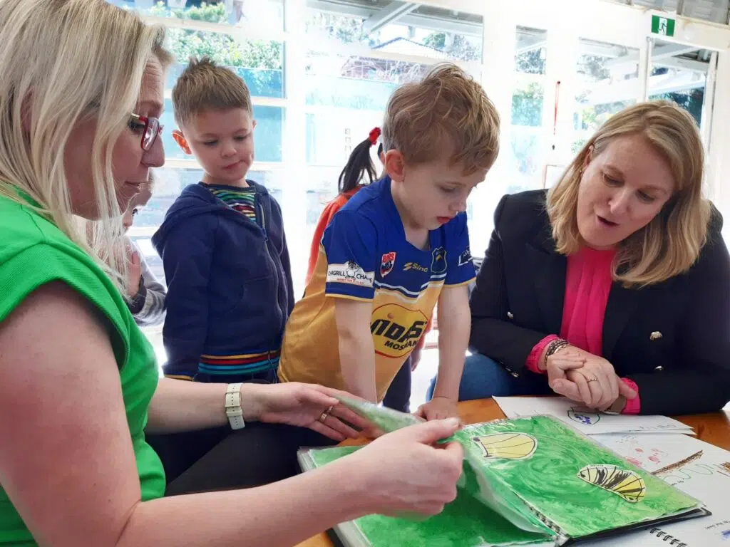 Kylea Tink MP Visits KU Castlecrag Preschool 25 ELMW KU Castlecrag Kylea Tink 2
