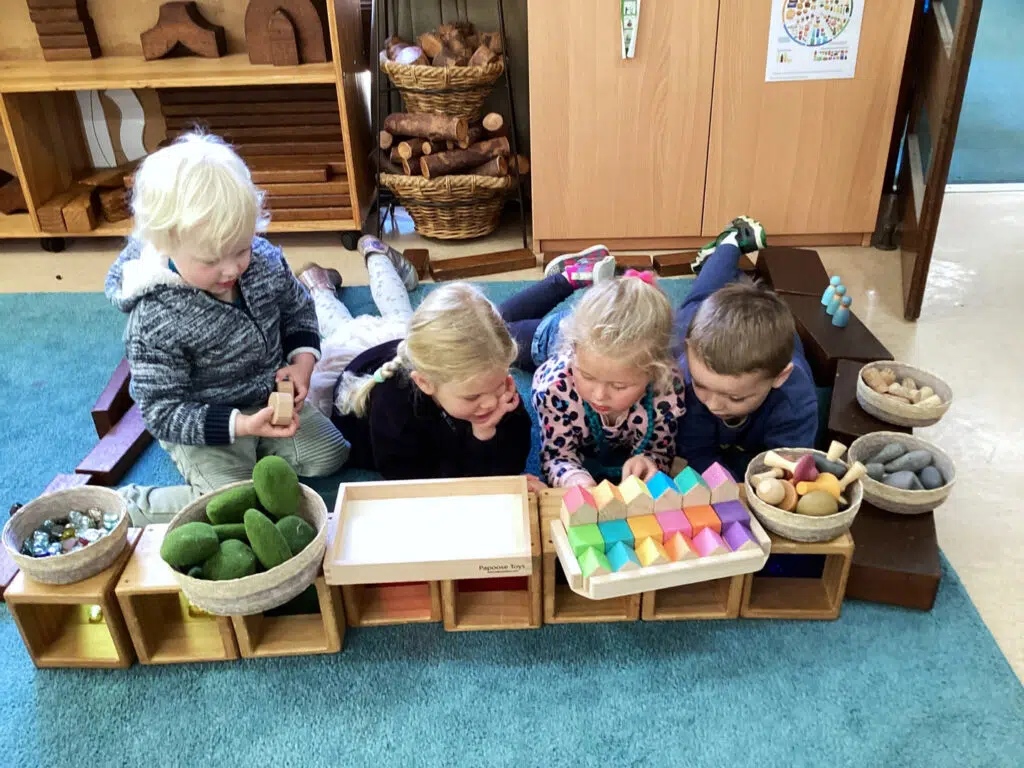 Children interacting at KU Donkin childcare