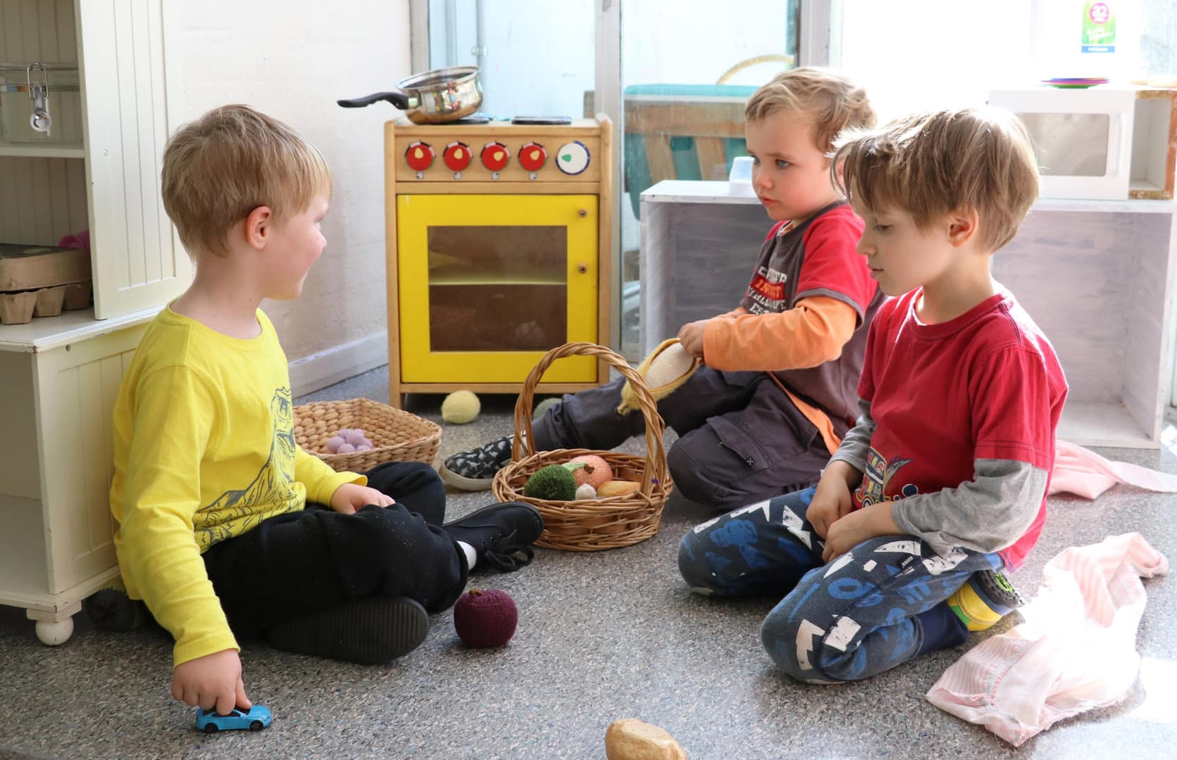 Children interacting at KU Kintaiba childcare